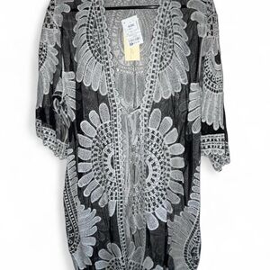 Chic Black and Gray Lace Open-Front Blouse